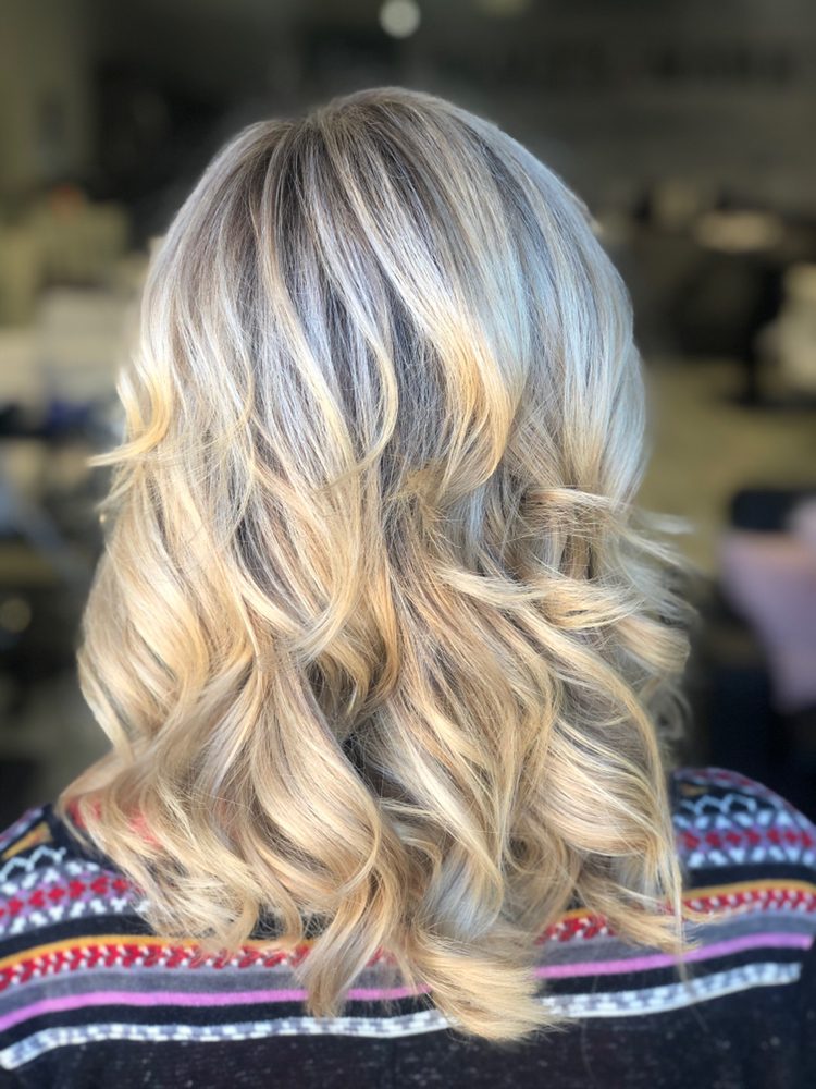 Beauty Transformed By Karla Henry Logo