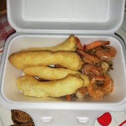 Peppered shrimp w/festival