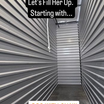 Extra Space Storage - Chosen unit before filling her up. - Self Storage Near Me - Oro Valley, Arizona