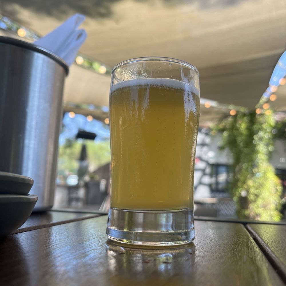 Oscar's Brewing Company - Pineapple beer - American Near Me - Temecula, California