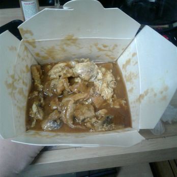 China Wok - chicken in gravy sauce in a box - Chinese Near Me - East Chicago, Indiana