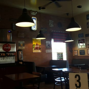Brizio Pizza - Inside brizio pizza - Pizza Near Me - Lake Forest, California