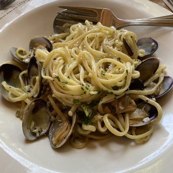 Storico Spaghetteria - 5/22/21 (sat): Full size Vongole Linguine - Tuscan Near Me - Tustin, California Storico Spaghetteria - 5/22/21 (sat): Full size Vongole Linguine - Tuscan Near Me - Tustin, California