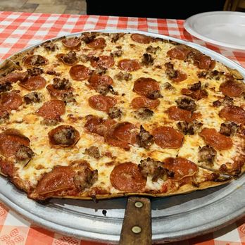 JP's Pizza & Grill - 16" pizza - Pizza Near Me - Wilmette, Illinois JP's Pizza & Grill - 16" pizza - Pizza Near Me - Wilmette, Illinois