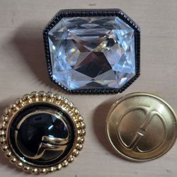 Wiki Wiki One Day Vintage Collectibles & Hawaiiana Show - Vintage luxury brand buttons