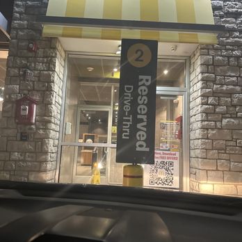 McDonald's - The door - Fast Food Near Me - West Lebanon, New Hampshire