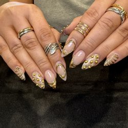 Golden File Nail Spa
