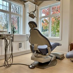 Tooth And Waffles - Treatment Room