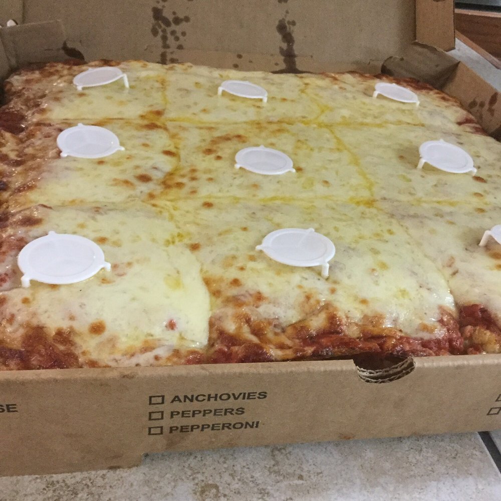 Mountain View Restaurant - a pizza in a box - Pizza Near Me - Bloomingburg, New York Mountain View Restaurant - a pizza in a box - Pizza Near Me - Bloomingburg, New York