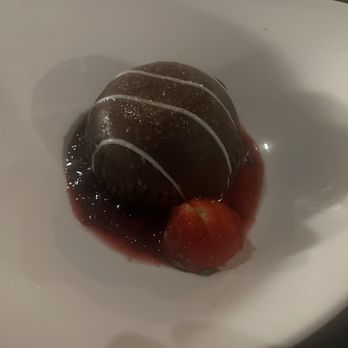 Divieto Ristorante - Estero - Tuxedo Bombe dessert. VG!!! - Italian Near Me - Estero, Florida Divieto Ristorante - Estero - Tuxedo Bombe dessert. VG!!! - Italian Near Me - Estero, Florida