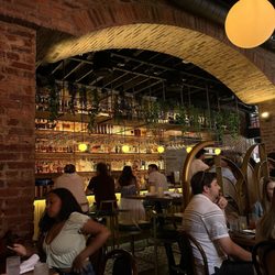 Agora DC - Inside/Bar