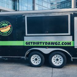 Dirty Dawgz Food Truck - Front of food trailer
