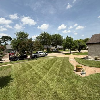 Munoz Service Crew - Landscaping Near Me Munoz Service Crew - Landscaping Near Me