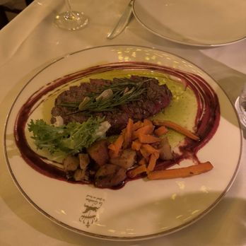 La Giostra - steak with rosemary, olive oil, and garlic - Tuscan Near Me - Florence, FI La Giostra - steak with rosemary, olive oil, and garlic - Tuscan Near Me - Florence, FI