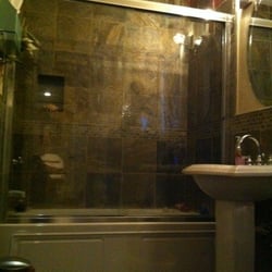 Heavenly Hands Med Spa - Bathroom
