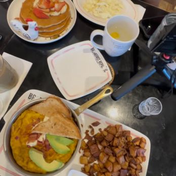 Breakfast Republic - Breakfast & Brunch Near Me - Culver City, California
