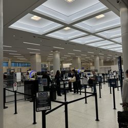 LAX Terminal 4