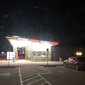 Andy's Frozen Custard - Outside - Ice Cream & Frozen Yogurt Near Me - Fort Worth, Texas