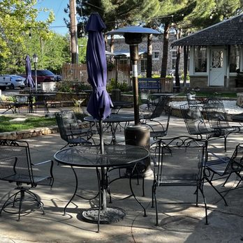 Blue Mountain Bar & Grill - Outdoor Patio - New American Near Me - Fort Davis, Texas Blue Mountain Bar & Grill - Outdoor Patio - New American Near Me - Fort Davis, Texas