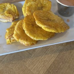Tostones Tostones