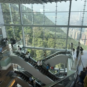 太平山頂 - Peak Tower - Landmarks & Historical Buildings Near Me - Hong Kong, HK