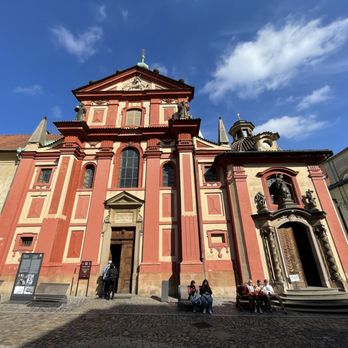 Pražský hrad - Landmarks & Historical Buildings Near Me - Prague, Puerto Rico