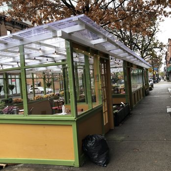 Osteria Brooklyn - Outdoor dining glass house - Italian Near Me - Brooklyn, New York Osteria Brooklyn - Outdoor dining glass house - Italian Near Me - Brooklyn, New York