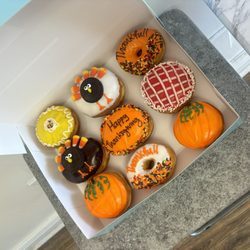 K & J Donuts - The thanksgiving donuts