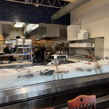 Boston Fish Market - The usual busy open kitchen. - Seafood Near Me - Des Plaines, Illinois Boston Fish Market - The usual busy open kitchen. - Seafood Near Me - Des Plaines, Illinois