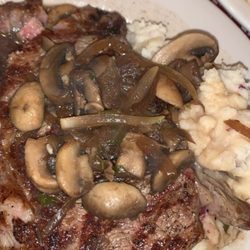 Joe's Pizzeria and Italian Restaurant - Steak with au jus