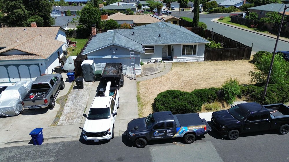Slide of Golden Heights Roofing