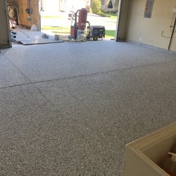 Roe Painting - Our beautiful epoxied garage floor.