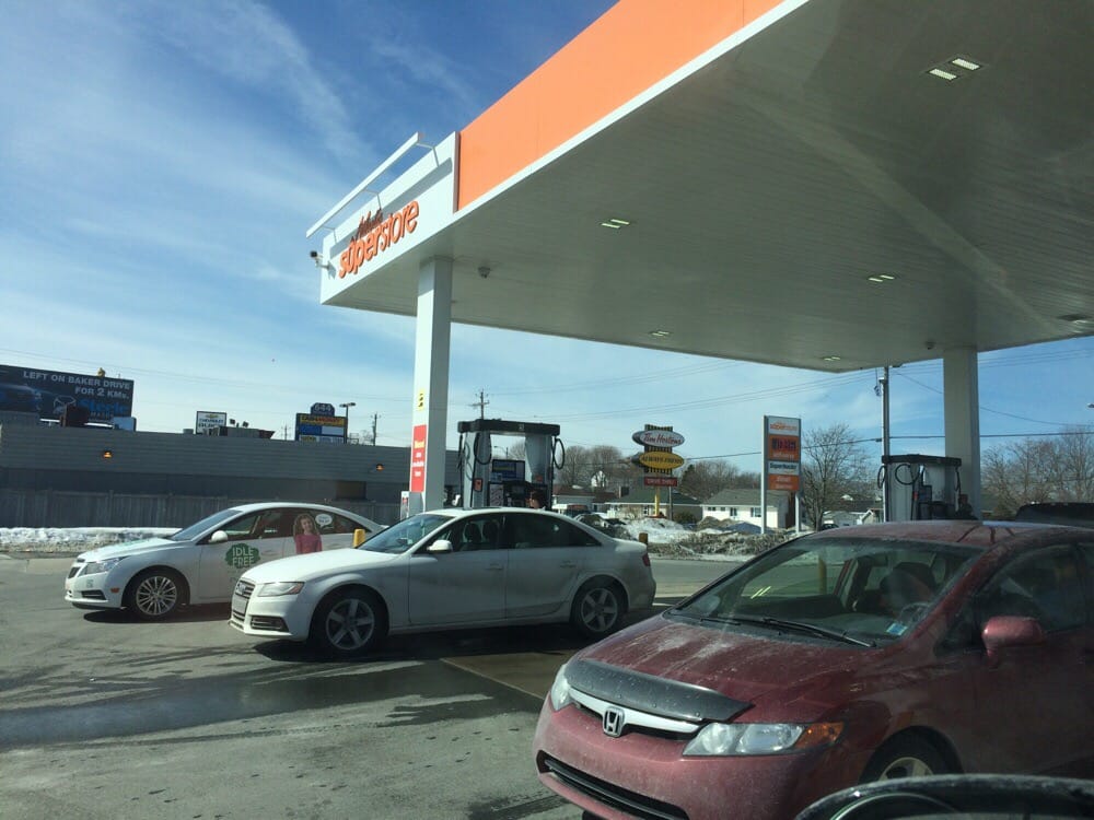 SUPER STORE GAS BAR Updated September 2024 644 Portland Street