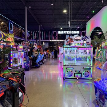 Happy Kingdom Dundas - Arcades Near Me - Mississauga, Ontario