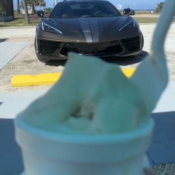 Surfin' Scoops - Desserts Near Me - Ormond Beach, Florida