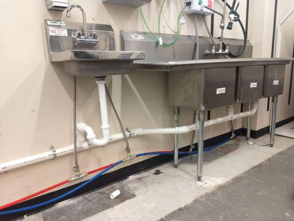 Slide of Lamar Seay plumbing and home repair