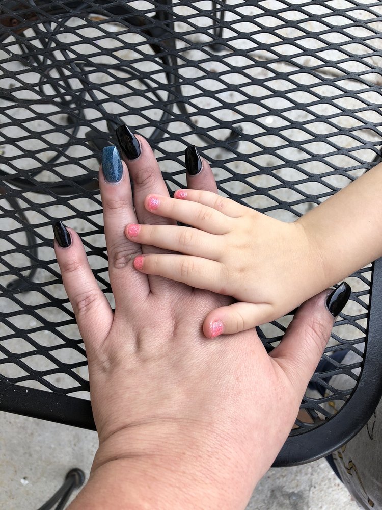 DELUXE NAILS AND SPA 87 Photos & 106 Reviews 2700 W University Dr