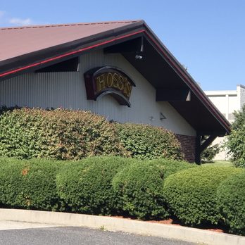 Hoss's Steak & Sea House - the front of the restaurant - Seafood Near Me - Gettysburg, Pennsylvania