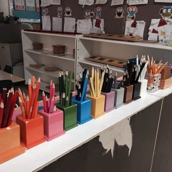 Montessori Academy - Preschools Near Me - Glendale, California