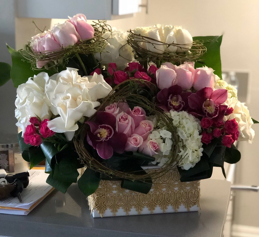 LILLY’S FLOWERS AND MORE Updated July 2024 12512 Victory Blvd, North Hollywood, California