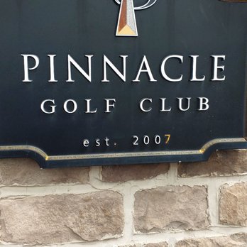 Cimi's Bistro - a sign for pinnacle golf club - Italian Near Me - Grove City, Ohio