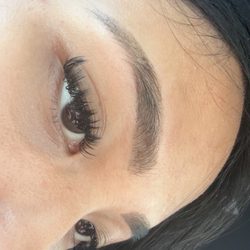 Avanti Threading Bar & Spa - Eyebrows, eyebrow tint, tint, eyebrow threading, threading