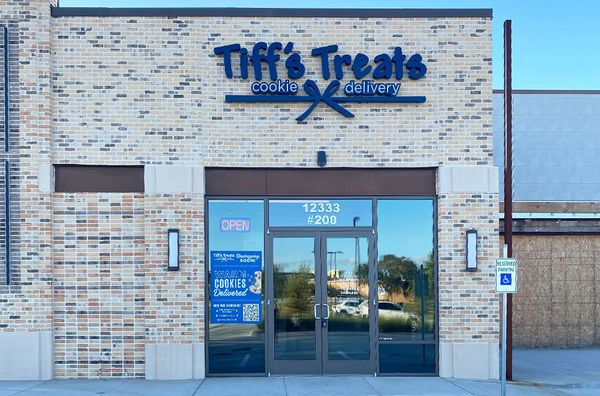 Tiff's Treats Cookie Delivery by null