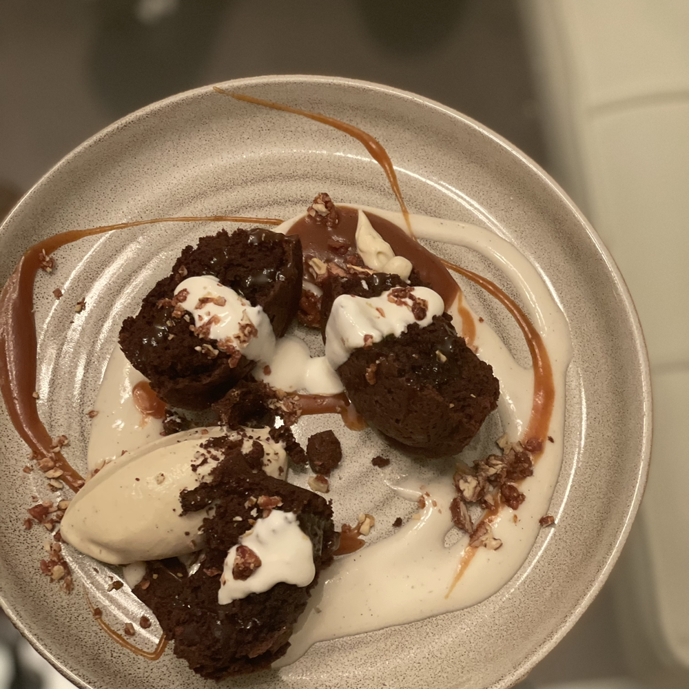 Chefs Way Catering - Chocolate Chip Brownie Bourbon Vanilla Bean Ice Cream, whipped Marscapone, Pecan Prailine - Caterers Near Me