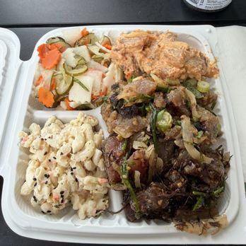 The Hibachi - Poke combo - Seafood Markets Near Me - Kailua, Hawaii
