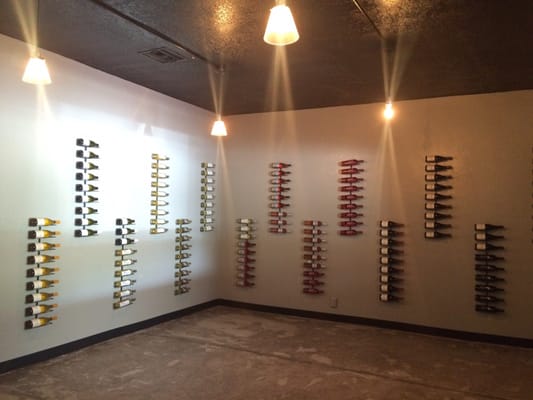 Sip Wine & Beer by null