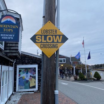 Perkins Cove Draw Bridge - Landmarks & Historical Buildings Near Me - Ogunquit, Maine