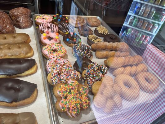 Sweet Dahlia Baking by null