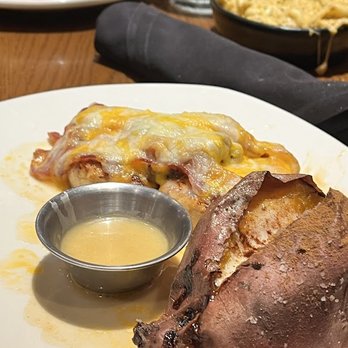 Outback Steakhouse - Steakhouses Near Me - Tulsa, Oklahoma Outback Steakhouse - Steakhouses Near Me - Tulsa, Oklahoma
