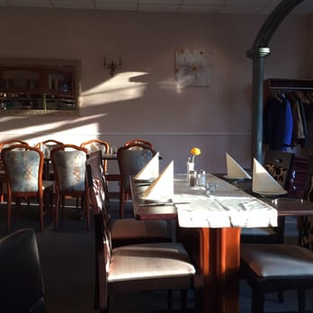 Restaurant Estia - Greek Near Me - Hamburg, HH